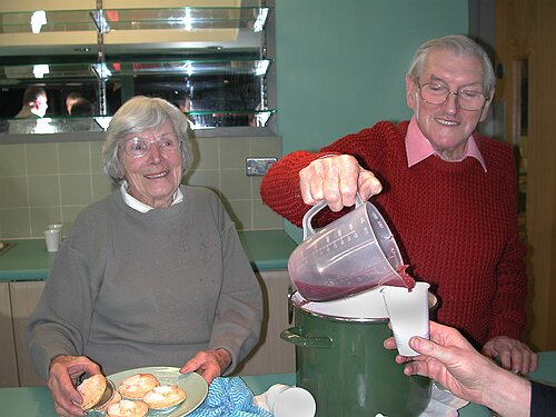 027 Pies & Mulled Wine.jpg